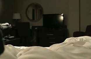 XXX La jovencita Lisey Sweet se traga bolas de polla grande incestos familiares reales al estilo profundo