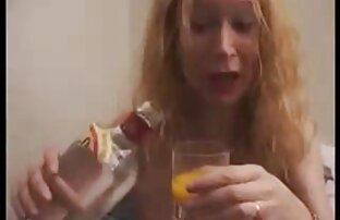 XXX Madura en tacones muestra su incest familiar xxx jugoso coño
