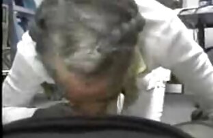 XXX Chupando tantas pollas a la porno español familia vez